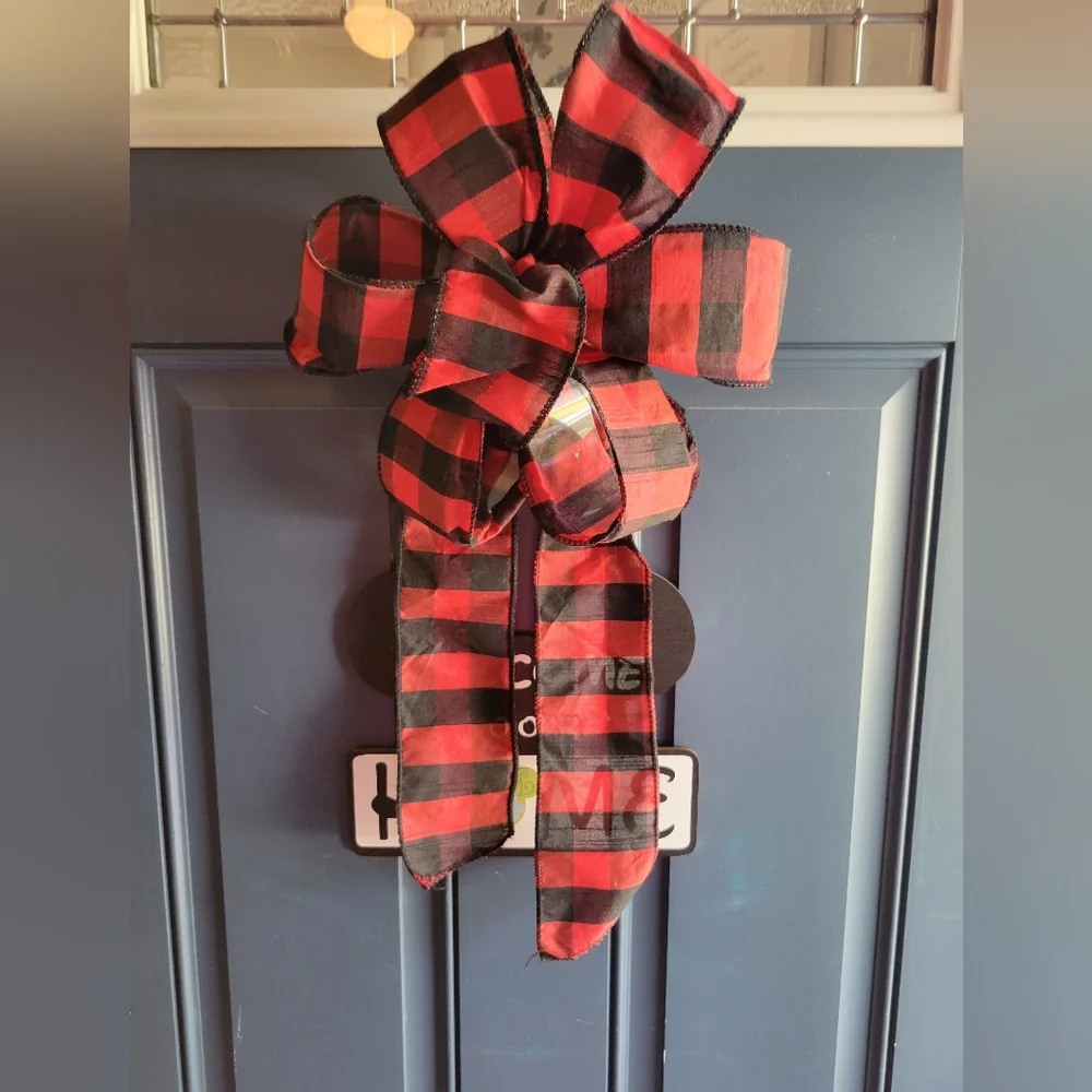 **BRAND NEW** Premium Christmas Wrapping Paper Set of 2 with Buffalo Plaid Bow